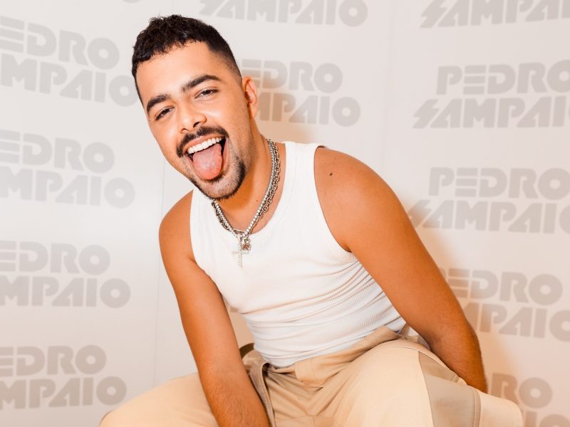 pedro-sampaio-rebate-criticas-por-auto-tune-1659470589624_v2_4x3